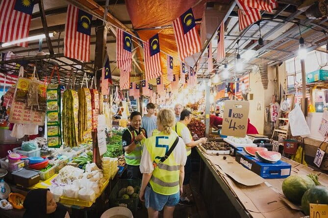 4-Hour Inspiring KL Cycling Tour - Chow Kit Market: a real KL food-and-market stop (not just a quick glance)
