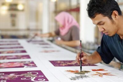Batu Cave & Royal Selangor Pewter and Batik Visit - Jadi Batik gallery and workshop: pattern-making you can actually picture