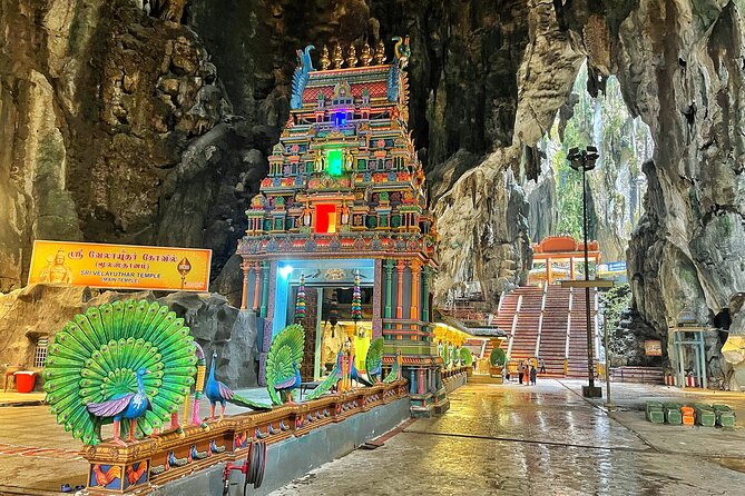 Batu Caves Twilight and Little India Evening Tour - Stop 1: Batu Caves main temples and the Rainbow Steps climb