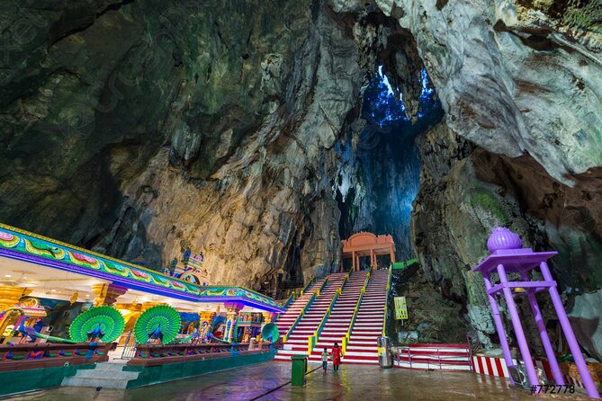 Batu Caves, Waterfalls and Hot Springs Tour With Lunch - Getting There Smoothly: Pickup, Small Group, and an English Driver Guide