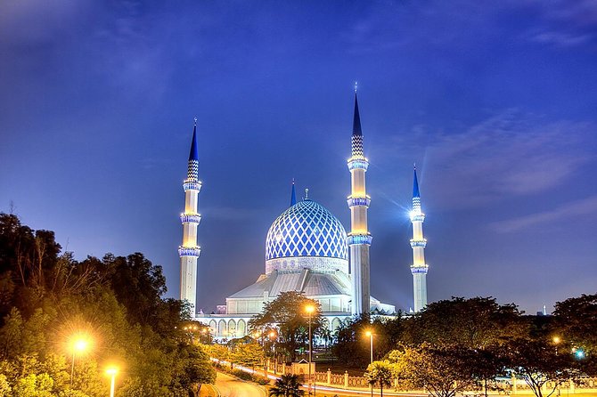 Blue Mosque And Batu Caves Tour - Batu Caves: the 272 steps, the temples, and the real-world timing