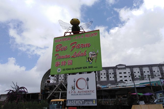 Cameron Highland Private Day Tour - Sungai Palas tea plantation, Sam Poh Temple, and the garden circuit
