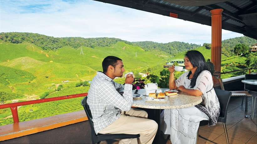 Cameron Highlands 1 Day Tour from Kuala Lumpur - Tanah Rata and Brinchang Town Stops: Where You Feel the Highlands