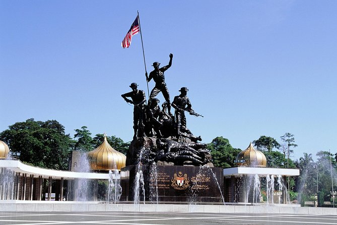City and Batu Caves Tour - Independence Square and Istana Negara: history you can frame in a shot
