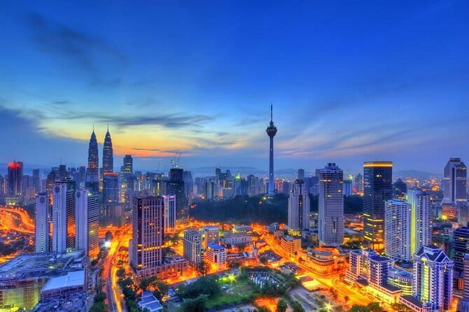 Eat Like a Local in Kuala Lumpur - Stop 1: Pasar Besar Pudu and the noodles that start the night