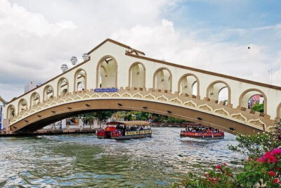 Exclusive Malacca Private Tour - Stadthuys: the Dutch remnant that sets the tone