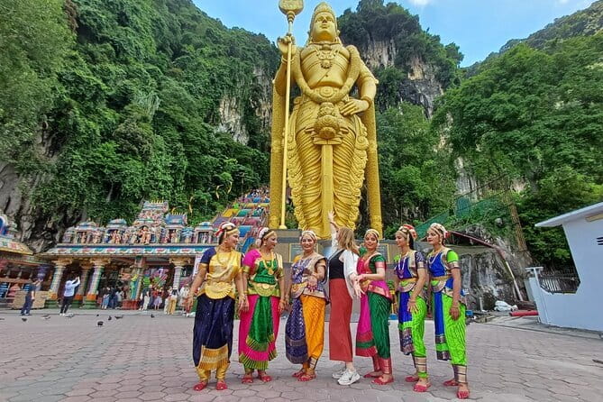 First Day : Arrival Transfer with Batu Caves Highlights Tour - The Stop-by-Stop Plan (and What You’ll Actually Get Out of It)