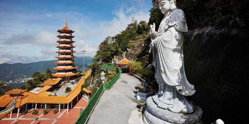 From Kuala Lumpur: Private Genting Highlands Day Trip - Should You Book This Genting Highlands Day Trip?
