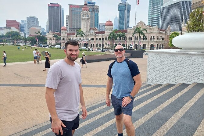 Full-Day Kuala Lumpur Sightseeing Tour - Istana Negara and National Monument: outside views and strong symbolism