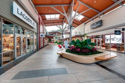 Genting Highland Day Tour - Stop 1: Genting Premium Outlets for brand shopping on a schedule
