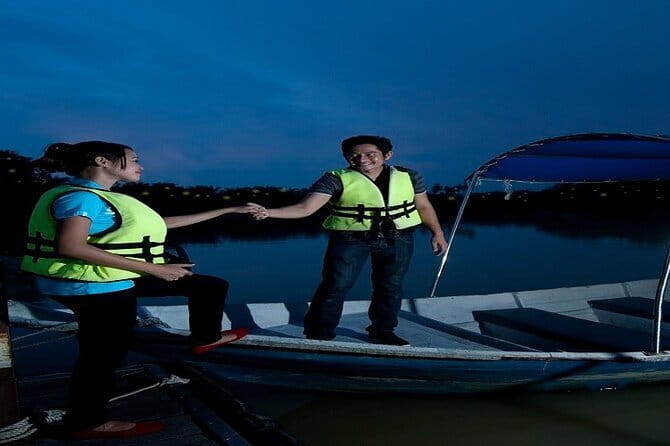 Group Tour: Kuala Selangor Firefly Blinking's including Dinner - Stop 2: Kampung Kuantan Firefly Park and the River Boat Ride
