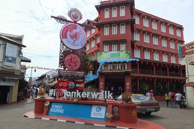 Historical Malacca Day Tour from Kuala Lumpur - Jonker Street: Shopping and Snacks Without Losing the Day