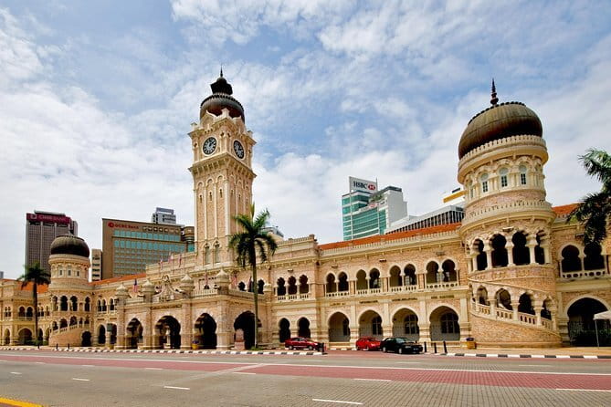 Historical Malacca Day Tour from Kuala Lumpur - Private-Group Feel and Why the Guide Matters