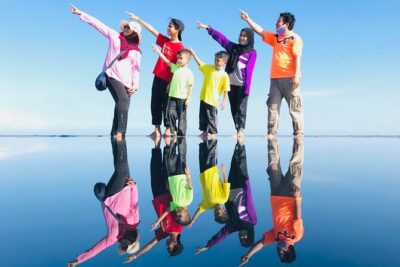Instagrammable Kuala Selangor Sky Mirror Tour with Transfer - Stop 1: Official Jetty to Sasaran Beach Sky Mirror (the “mirror” part)