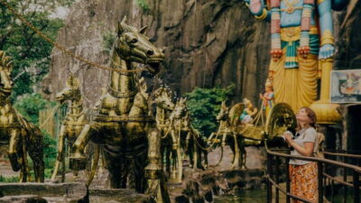 Kuala Lumpur Adventure:Kanching Falls, Ramayana & Batu Caves - Getting there from Kuala Lumpur: pickup, timing, and driver role