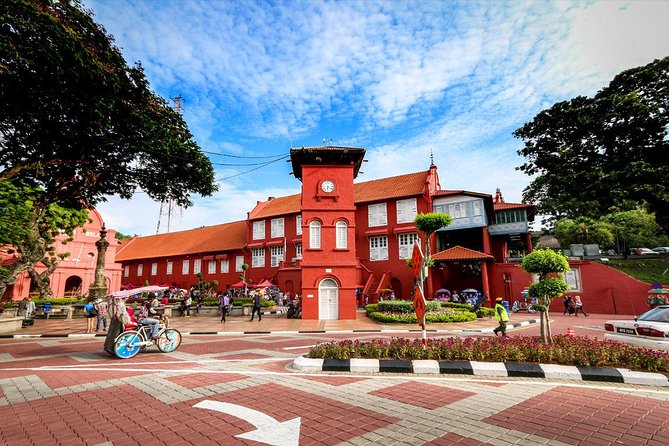 Kuala Lumpur Airport to Malacca Private Transfer - Finding Your Driver Fast: The Paging Area and Gate 3