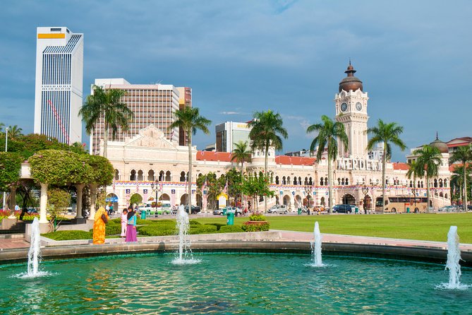 Kuala Lumpur City Full Day Tour with 23 Famous Landmarks - Independence Square and Sultan Abdul Samad: the colonial-to-modern photo line
