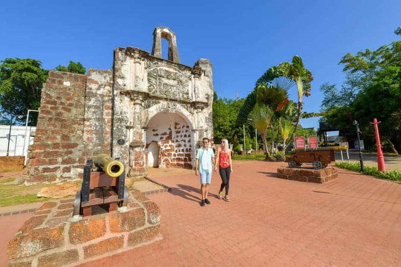 Kuala Lumpur: City Highlights, Batu Caves, and Malacca Tour - Two Workshop-Style Visits: Cultural Context Without the Lecture
