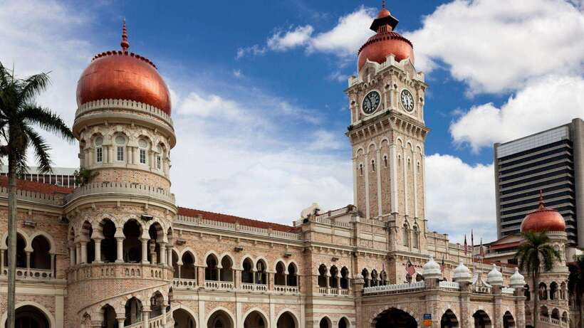 Kuala Lumpur: City Tour, KL Tower Ticket & Putrajaya w/ Boat - Putrajaya Lake boat ride: Putra Mosque to Seri Wawasan Bridge