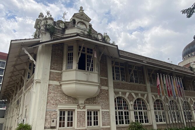 Kuala Lumpur Colonial History Walk - Private Guided Tour - Sultan Abdul Samad Building and the government complex aura