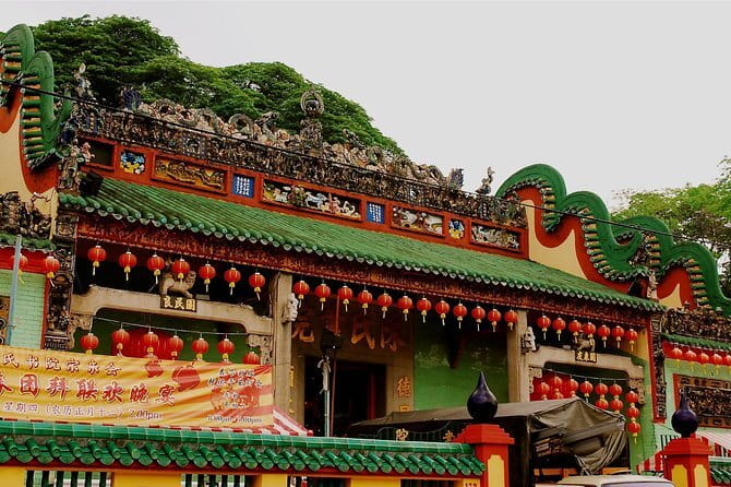 Kuala Lumpur Cultural and Heritage Tour - Sri Maha Mariamman Temple: A 22-Metre Gate and the Smell of Incense