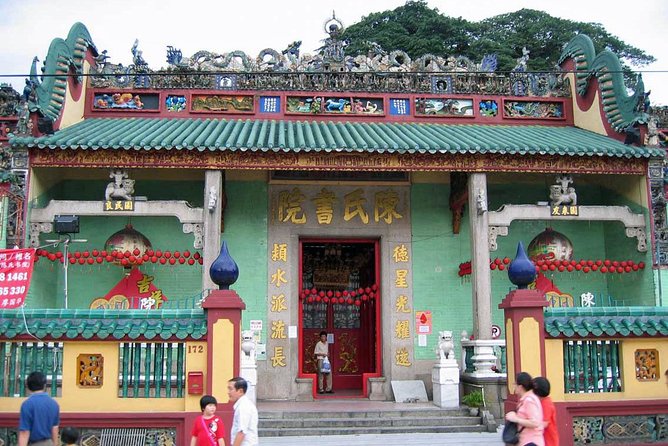 Kuala Lumpur Cultural & Heritage Most Iconic Locations - Sri Maha Mariamman Temple: Hindu Worship at KL’s Older Edge