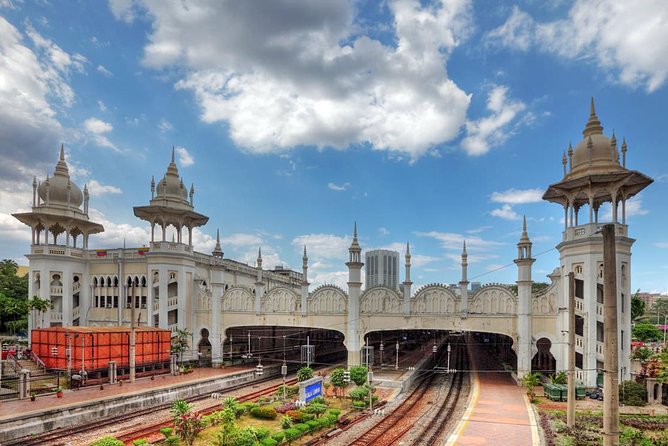 Kuala Lumpur Half-Day City Tour - Cocoa Boutique: A Small Shopping Stop That Can Be Worth It