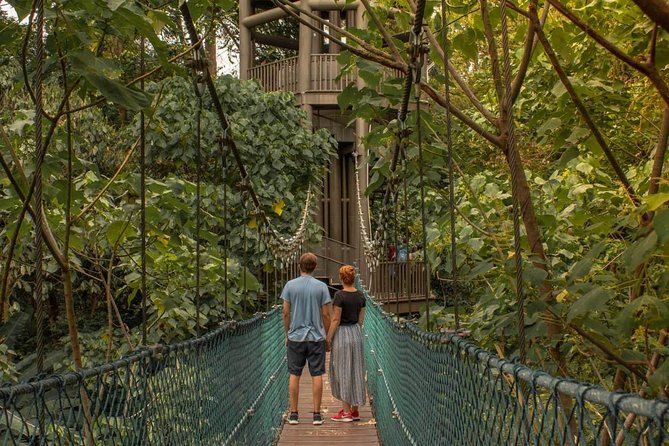 Kuala Lumpur Instagram Tour Most Famous Spots - Stop 1: Batu Caves and the Lord Murugan photo moment