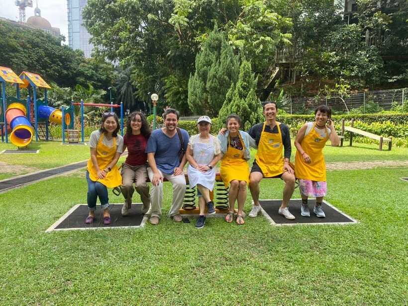 Kuala Lumpur: Malaysian Cooking Class with Market Tour - What you’ll likely eat, and why it tastes better when you cook it