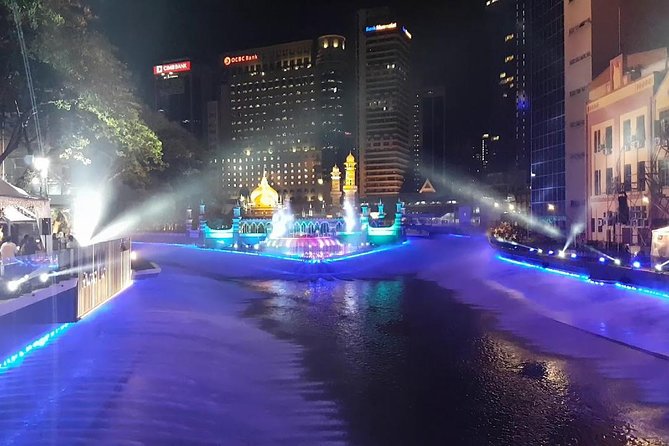 Kuala Lumpur Night Tour with Saloma Bridge - Little India drive-through plus Dataran Merdeka’s independence photos