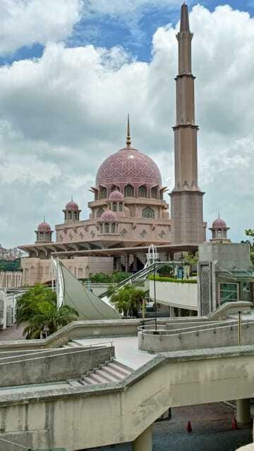 Kuala Lumpur: Putrajaya Tour with Hotel Pickup - Who this tour suits best (and who should think twice)