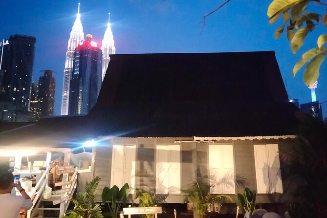 Kuala Lumpur Sunset Evening Cycling Tour - Dataran Merdeka: cricket field vibes and Sultan Abdul Samad Building context