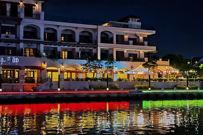 Malacca Night Tour with River Cruise & Trishaw Ride from KL (SIC) - Replica Sultan’s Palace and Independence Building: how to use your photo time well