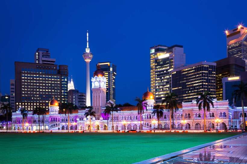 Night Tour of Petronas Twin Towers, Kuala Lumpur - Key Points to Know Before You Go