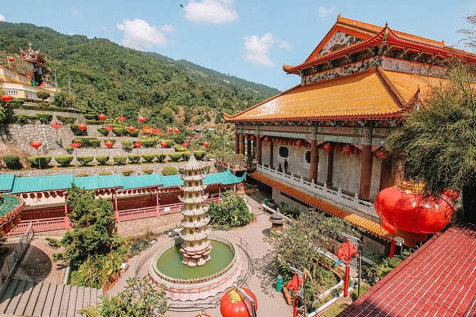 Penang Full Day Tour with Penang Hill, Kek Lok Si & Fruit Farm - Tropical Fruit Farm: the best kind of snack education