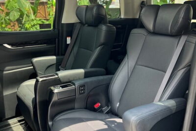 Premium Airport Transfer Kuala Lumpur - Chauffeur Service and Communication That Actually Helps