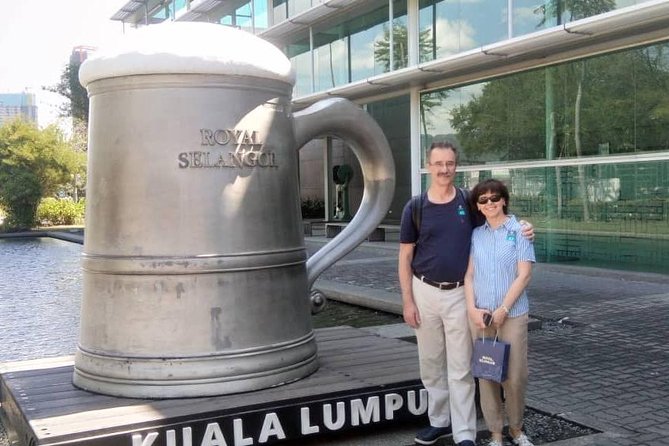 Private Full Day Kuala Lumpur City Tour with the Batu Caves - Petronas Twin Towers: the most famous skyline moment, with a catch
