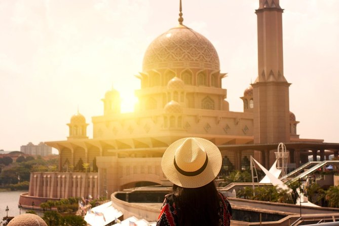Private Half-Day Putrajaya Tour with Lake Cruise from Kuala Lumpur - Putrajaya in 4 Hours: What This Private Tour Really Delivers