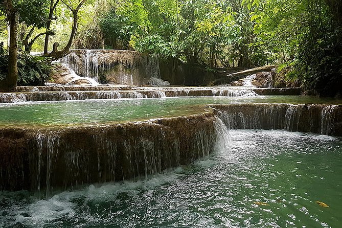 Private Kanching Waterfalls with Batu Caves & Ramayana Caves Tour - Batu Caves: limestone age, shrines, and how to make the visit feel worth it