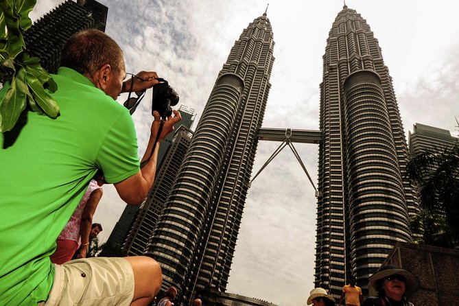 Private Kuala Lumpur City Tour With Petronas Tower & Local Dinner - Key highlights to know before you go