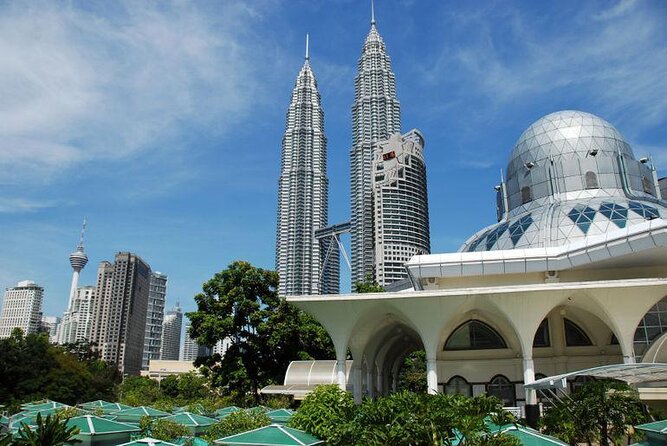 Private Kuala Lumpur Photographic Tour With Petronas Towers & Sky Box K.L Tower - Key takeaways before you go