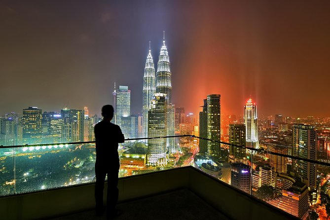 Private Kuala Lumpur Photographic Tour With Petronas Towers & Sky Box K.L Tower - Petronas Twin Towers: Skybridge + the 86th-floor Observation Deck