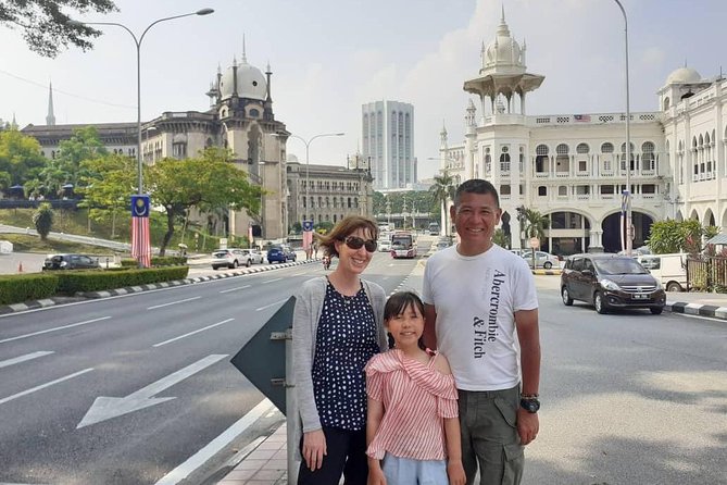 Private Layover Tour from Airport : Best of Kuala Lumpur - Thean Hou Temple, Central Market, and Chinatown: temples plus shopping strategy
