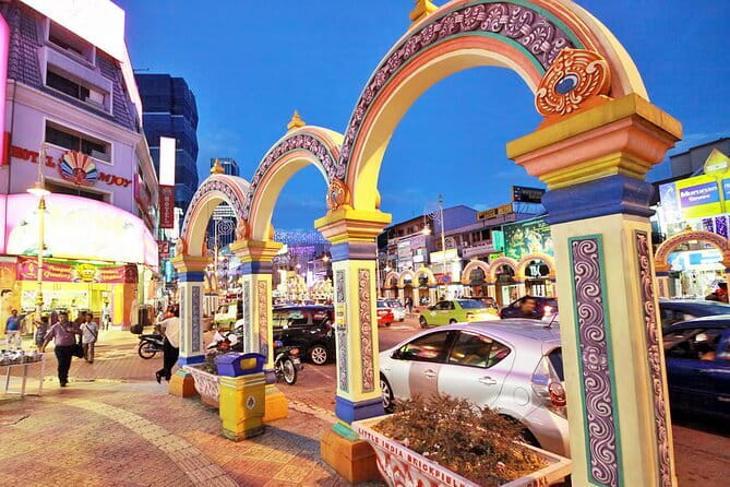 Private Night Tour : Kuala Lumpur Heritage Under The Lights - Pre-war temple visits under the night lights