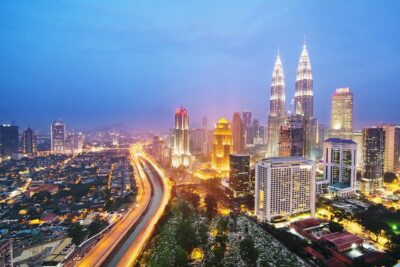 Private Night Tour: Petronas Twin Tower And Shopping - Chinatown Night Bazaar: Shopping Streets And Temple Sights