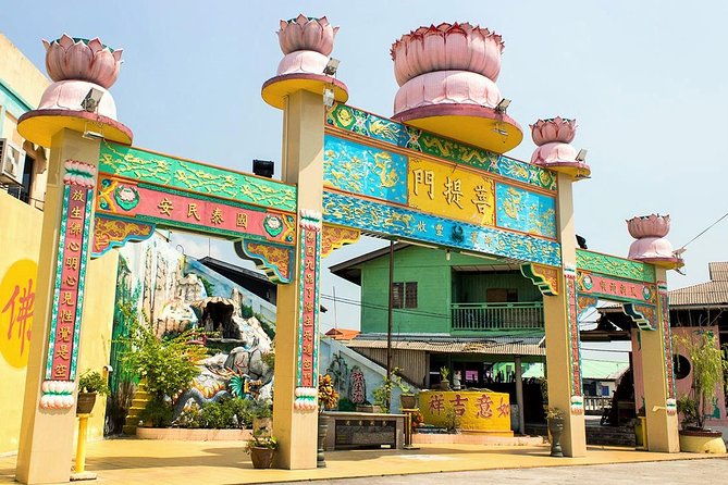Private Tour: Crab Island Sightseeing Boat Ride and Seafood Lunch - The ferry ride from Port Klang Jetty: quick, scenic, and low-stress