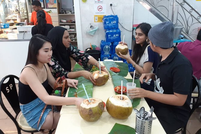Private Tour : "Lepak-Lepak" at Local Night Market & Mamak Stall - Why a guided night market beats wandering around