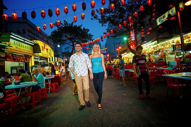 Private Tour : "Lepak-Lepak" at Local Night Market & Mamak Stall - Price and logistics: is $110.25 good value?