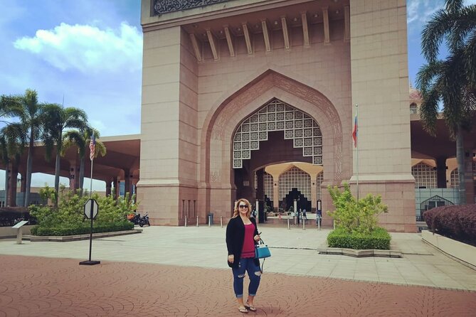 Putrajaya Tour From Kuala Lumpur - The price: is $37 a good value?