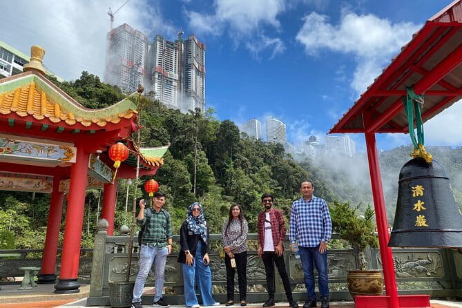 Rainforest-Cascading Waterfall & Batu Cave (Private Tour) - Batu Caves: limestone steps, sacred space, and practical etiquette